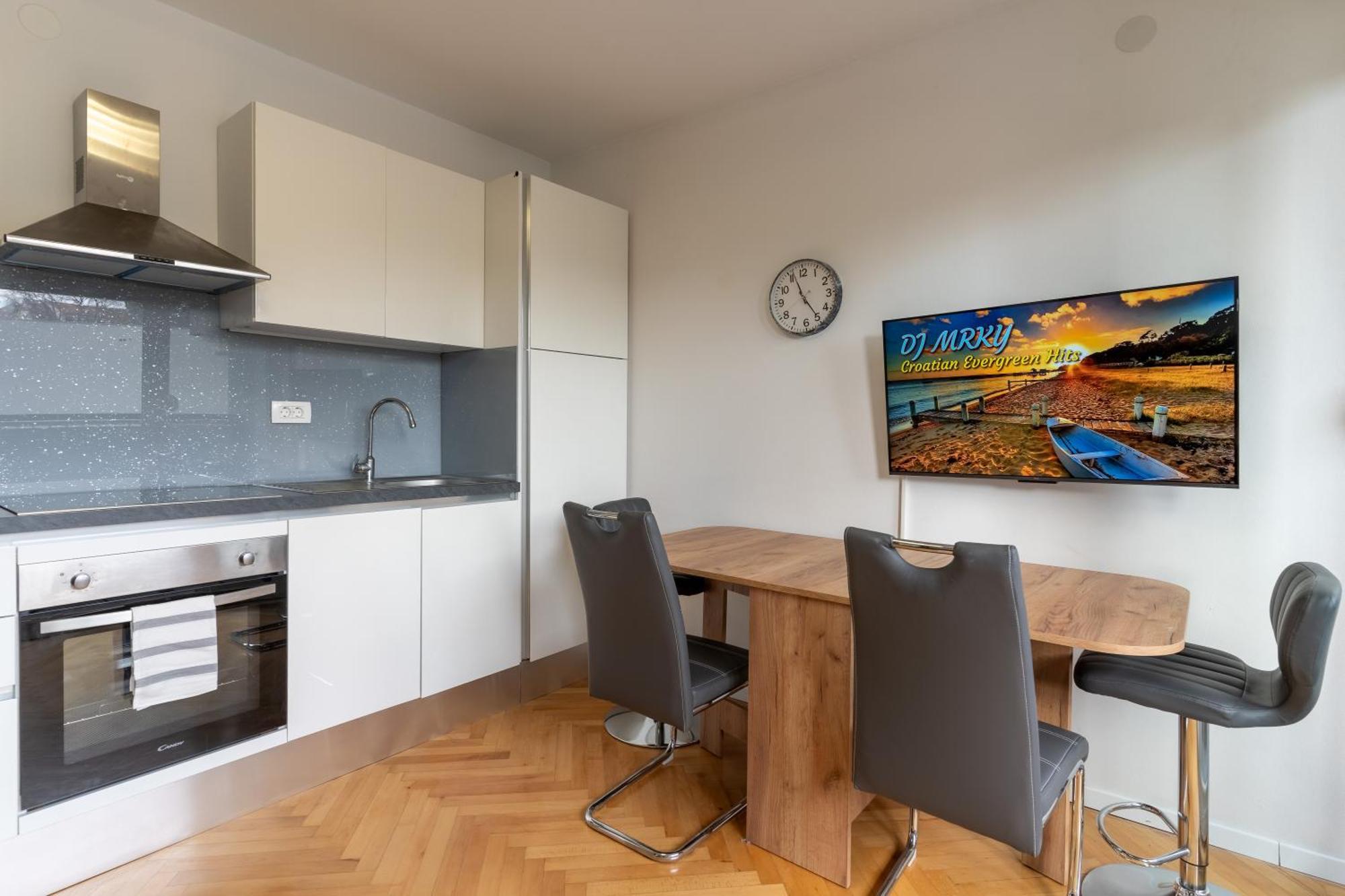 Ferienwohnung Royal Luxe Split Exterior foto